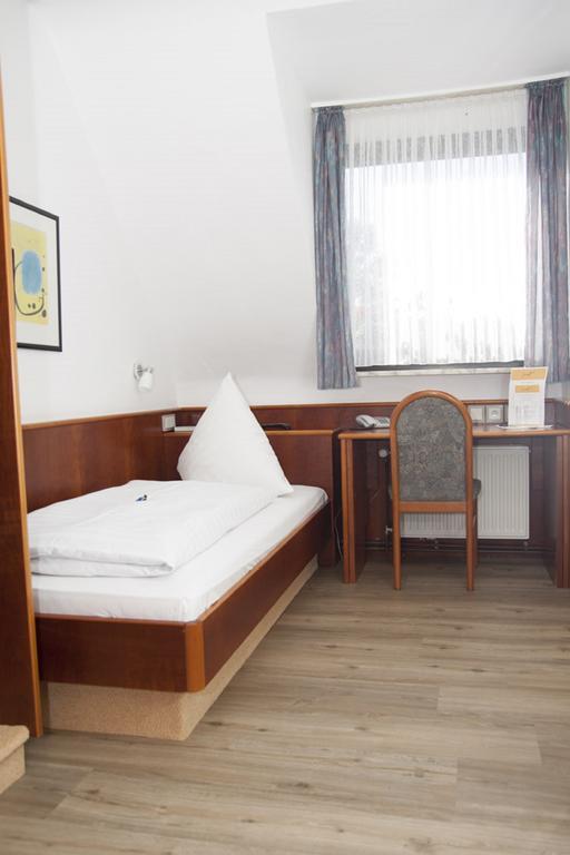 Hotel Bienefeld Korschenbroich Kamer foto